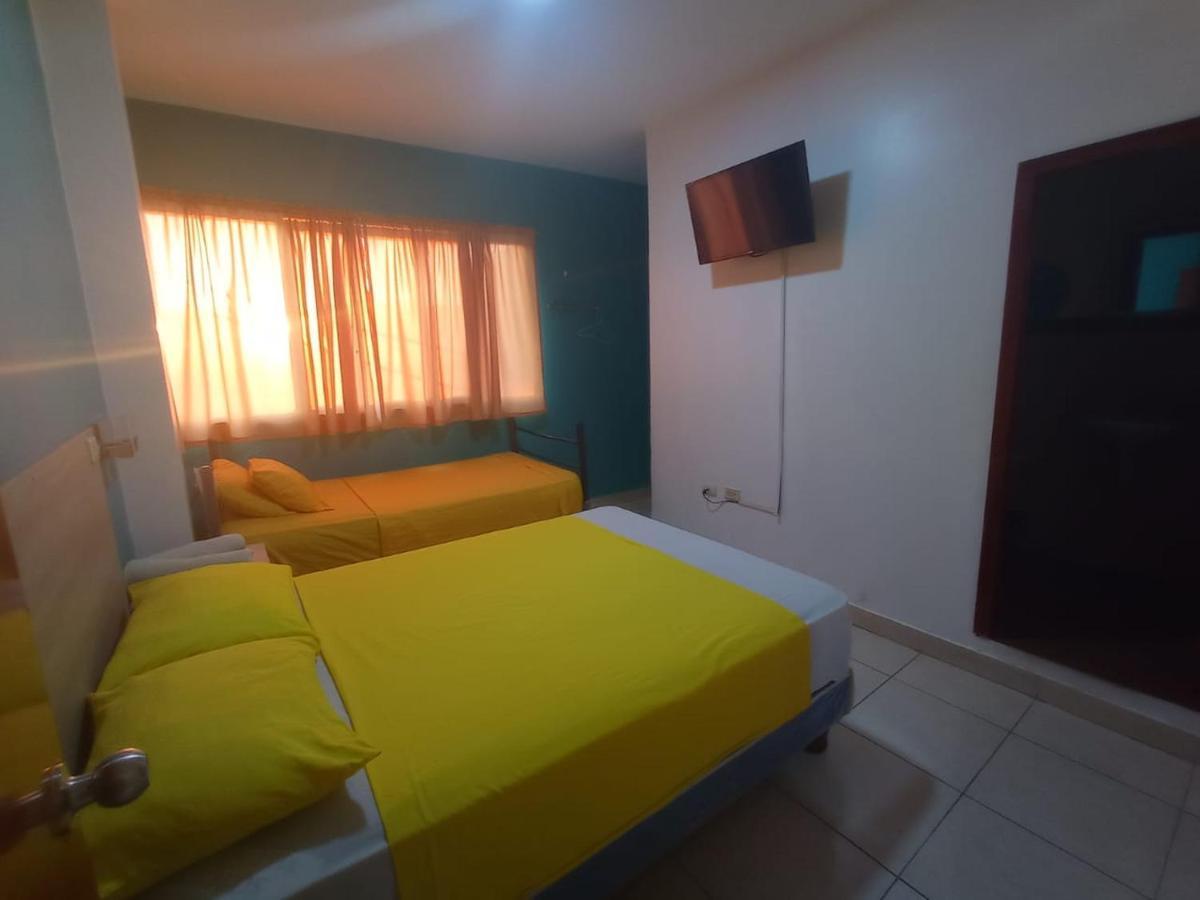 Hostal El Naufrago 1 Manta Luaran gambar