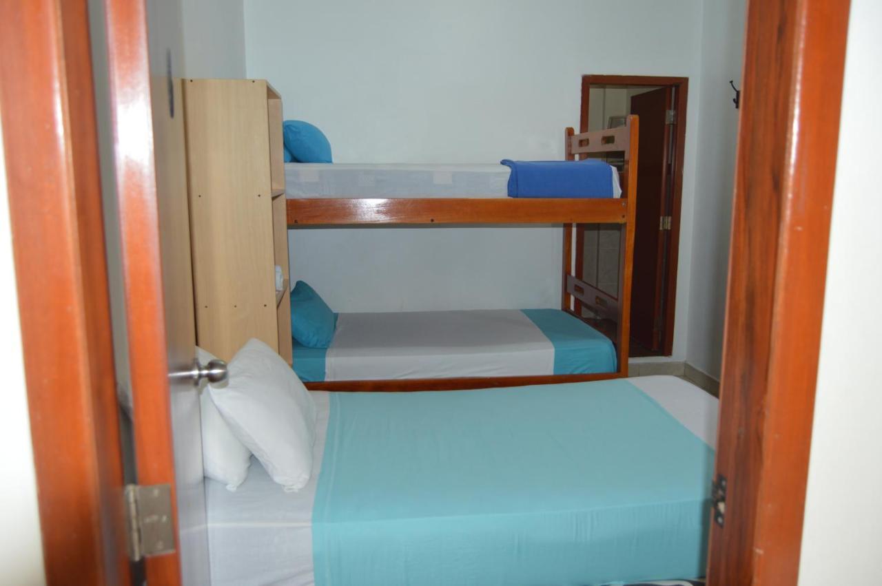 Hostal El Naufrago 1 Manta Luaran gambar