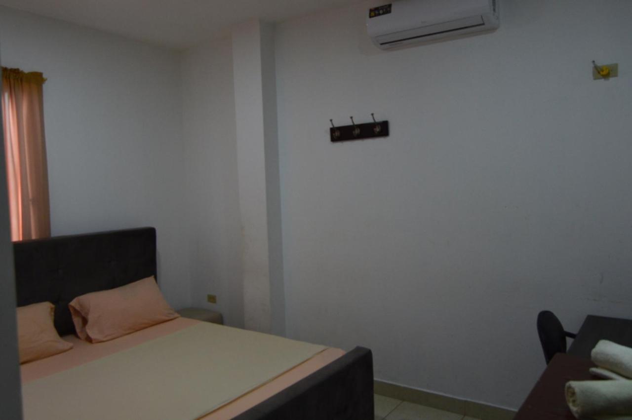 Hostal El Naufrago 1 Manta Luaran gambar